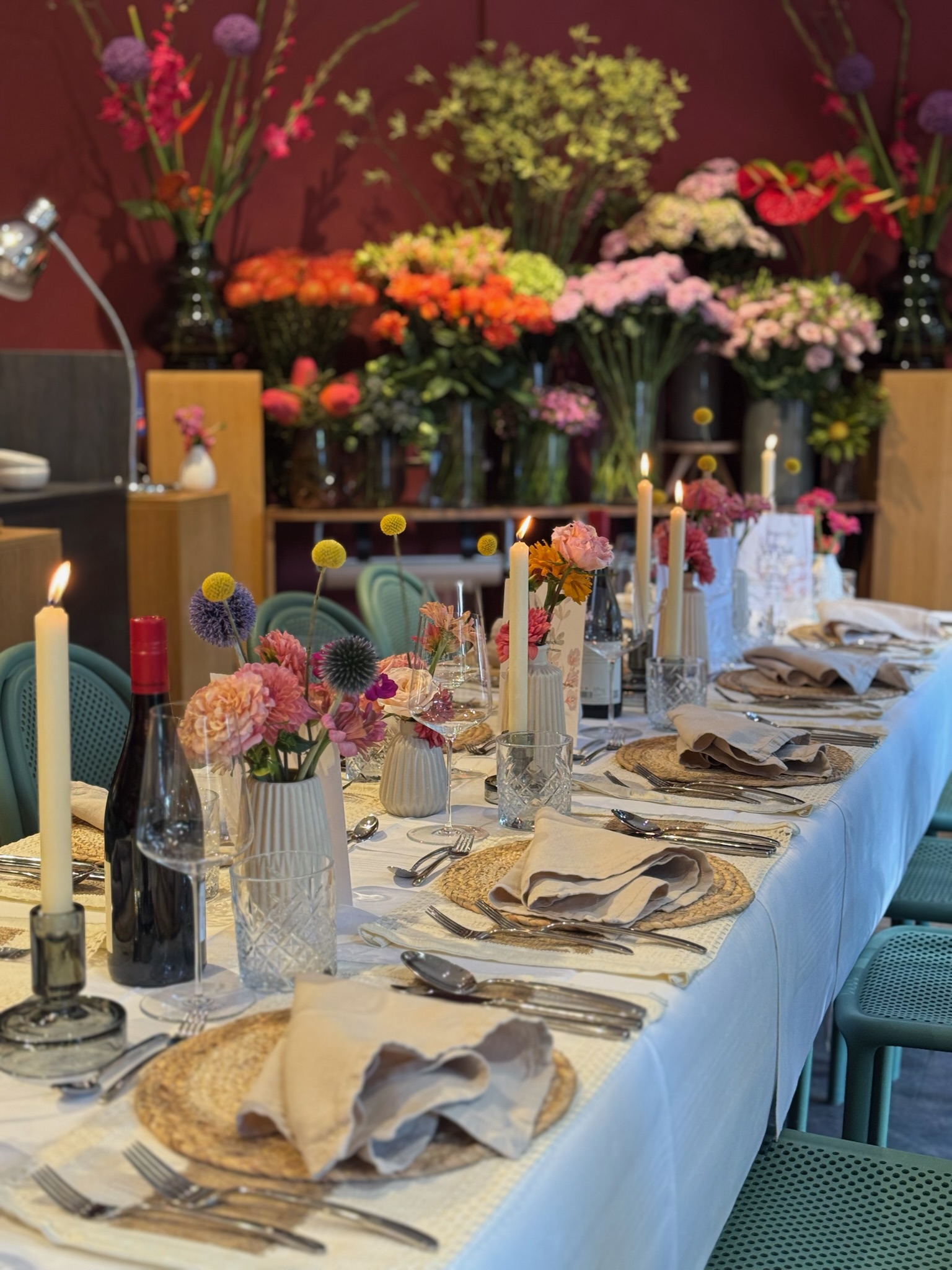 Event Tischsetup mit Austernbar und Champagner in München